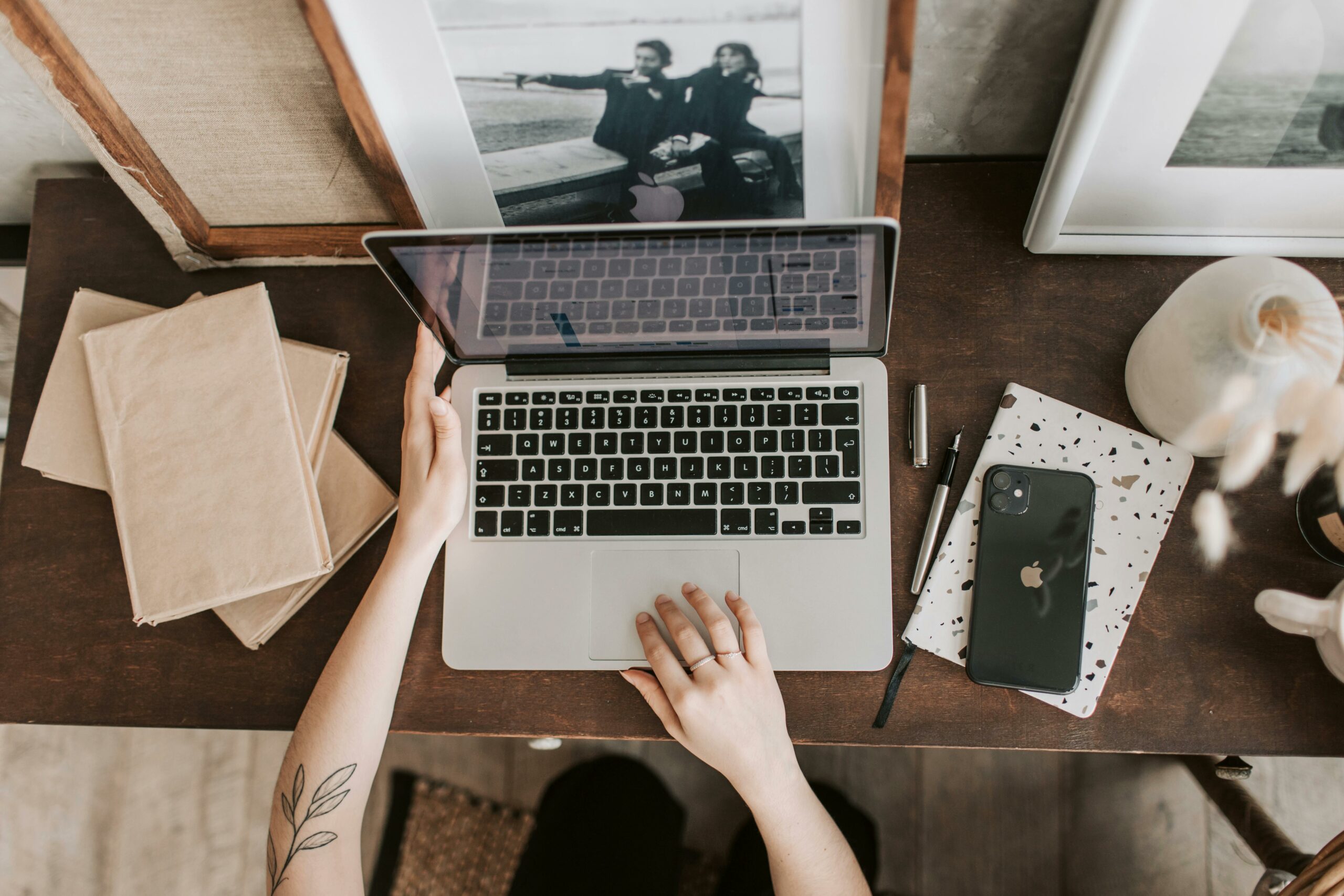 pexels vlada karpovich 4050319 scaled local seo